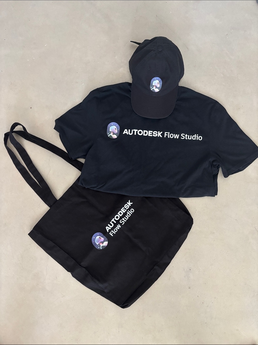 New AUTODESK Flow Studio Bundle: Tee, Tote Bag & Cap